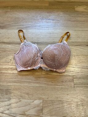 Victoria's Secret Blush Lace Molded Bra with Gold Straps